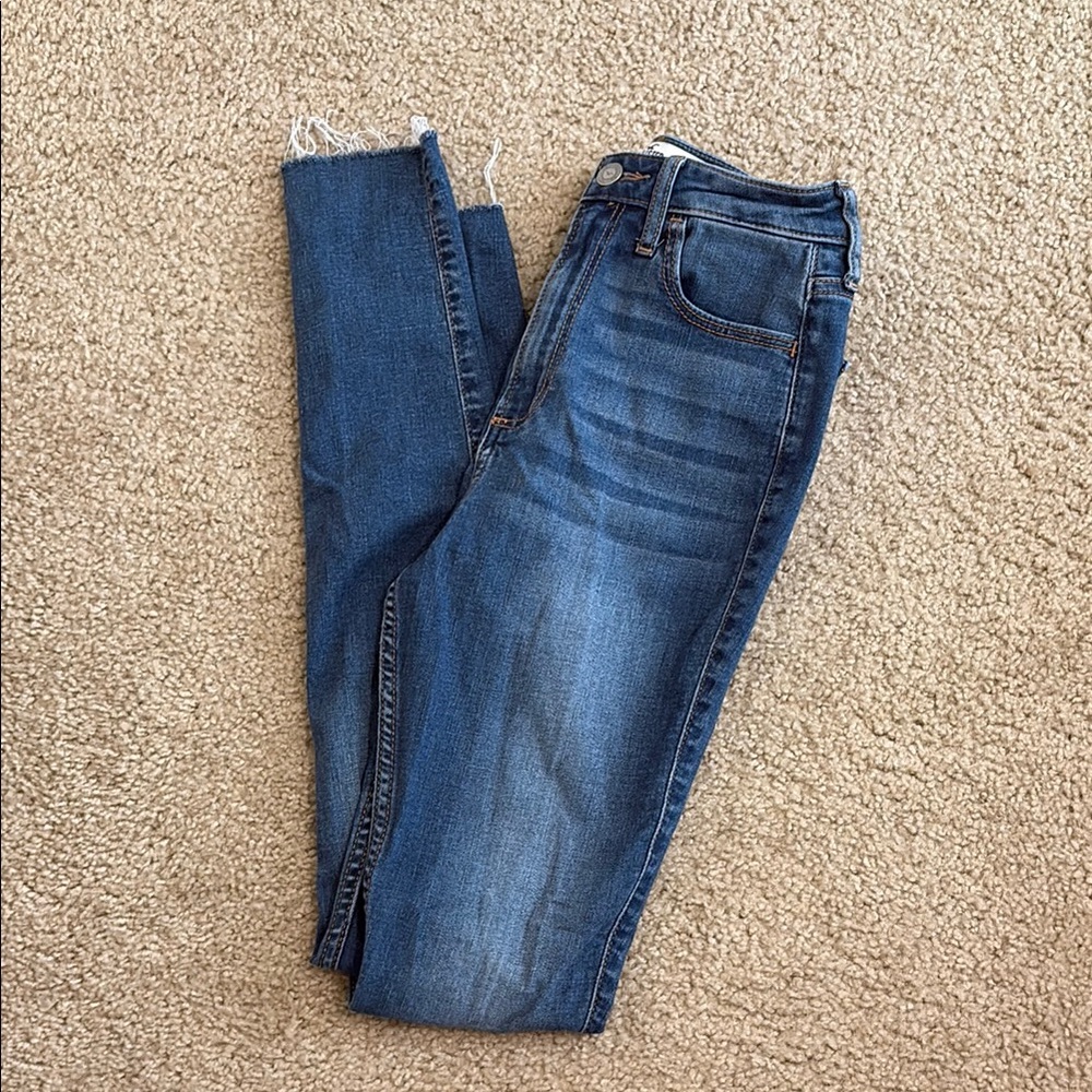 Abercrombie & Fitch Dark Wash Skinny Jeans